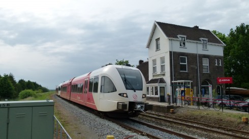 KropswoldeArrivaTrein