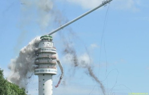 Zendmast Hoogersmilde door slecht weer later in bedrijf - Oog TV