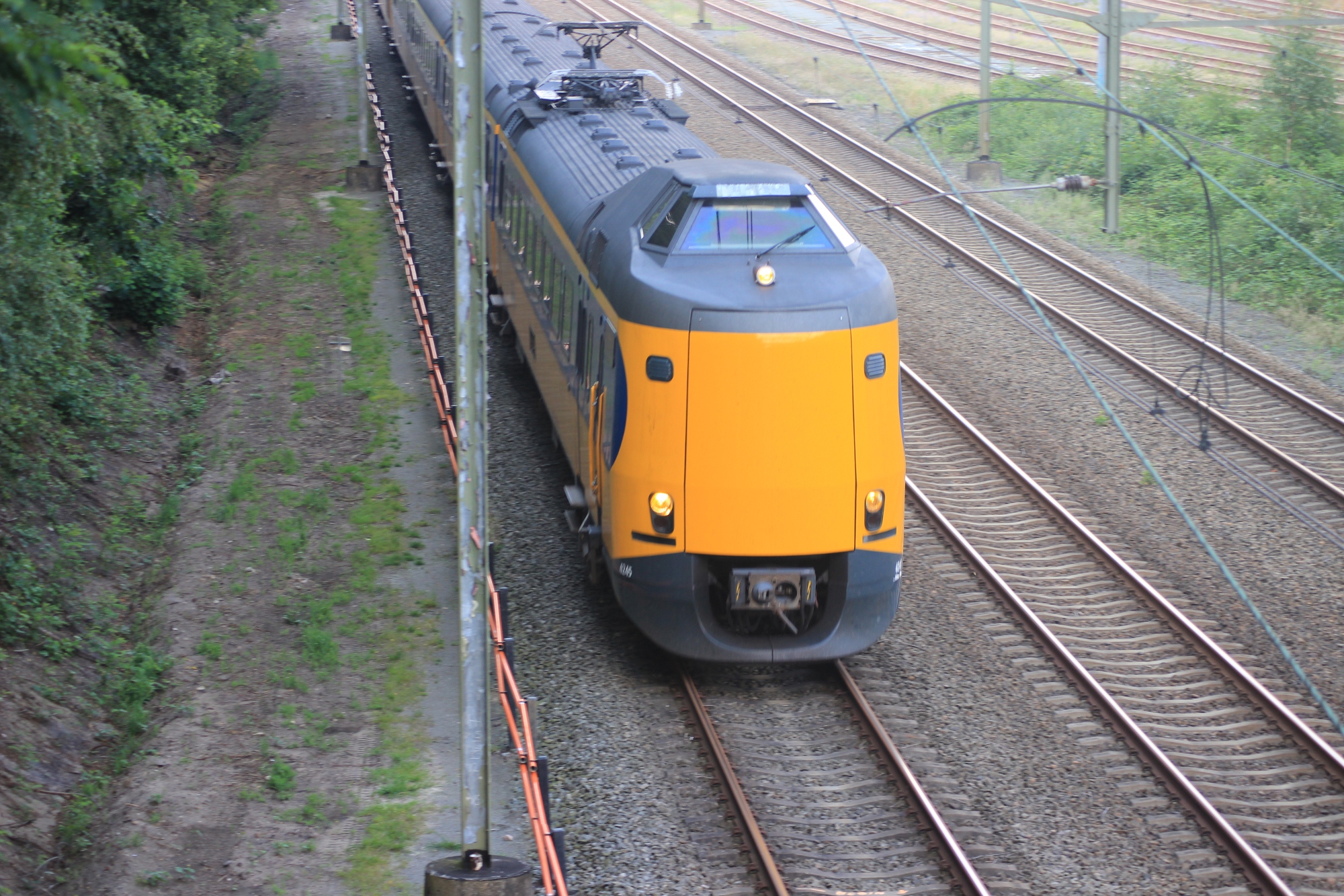 Treinverkeer Groningen-Zwolle verstoord door aanrijding; geen treinen tussen Assen en Beilen #groningen:.