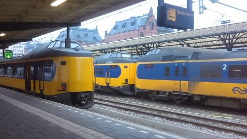 Drie Groninger stations en Haren nog dit jaar rookvrij - Oog TV