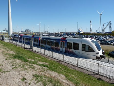 Trein ‘wacht’ op veerboot bij vertraging - Oog TV