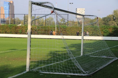 El Azzouzi vervolgt voetballoopbaan bij FC Emmen - Oog TV
