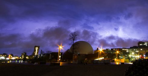 Begin vrijdagavond opnieuw code geel in Groningen; onweer, zware windstoten en hagel - Oog TV