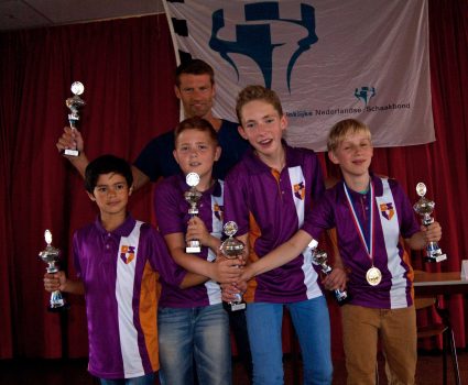 Groningse Schoolvereniging Nederlands kampioen schaken - Oog TV