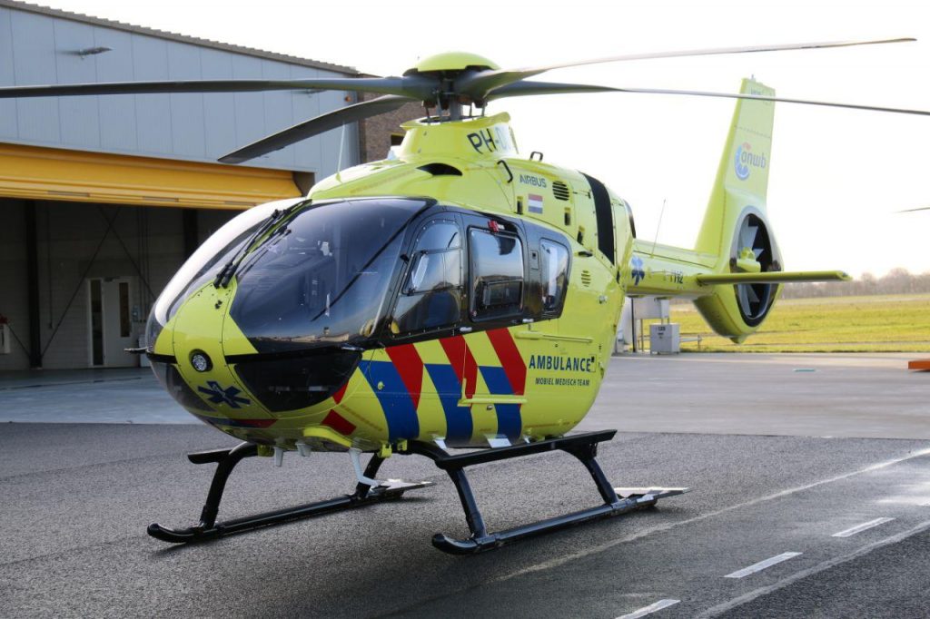 traumaheli vliegveld eelde