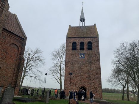 Opening schoolkerk Garmerwolde druk bezocht - Oog TV