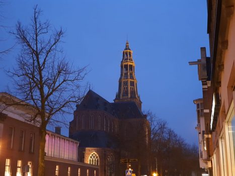 Kerkklokken luiden kwartier vanwege corona: “Dit is kippenvel” - Oog TV