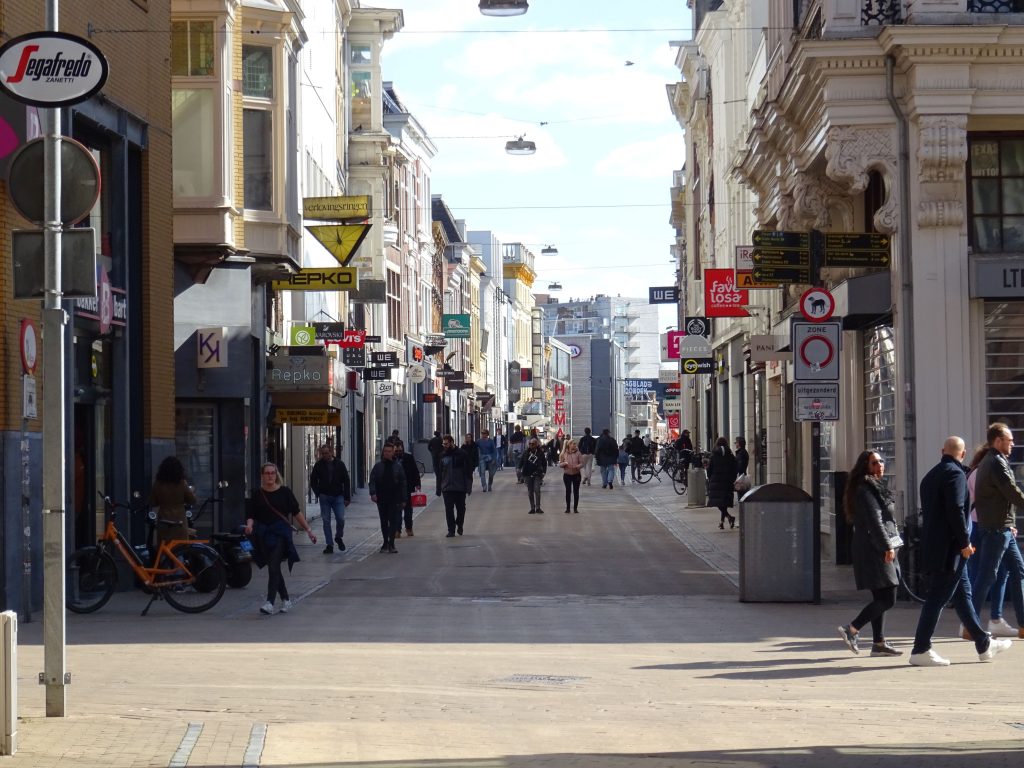 https://www.oogtv.nl/wp-content/uploads/2020/04/Herestraat-1024x768.jpg https://www.oogtv.nl/wp-content/uploads/2020/04/Herestraat-1024x768.jpg