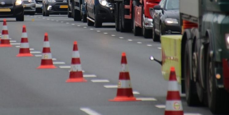 File op A7 door ongeluk tussen Groningen en Leek