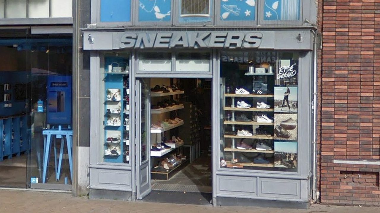 Festival verraad ontvangen Deuren schoenenwinkels Sneakers in Groningen op slot door faillissement |  OOG Radio en Televisie
