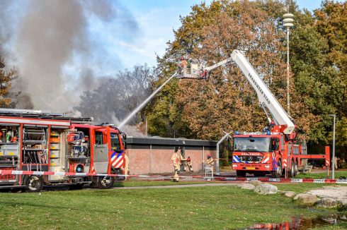 Leerkrachten basisschool De Wissel geschrokken: “Gelukkig is de brand niet overgeslagen” - Oog TV