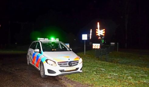 Treinverkeer tussen Stad en Assen tijdelijk stilgelegd voor zoektocht naar 15-jarige jongen - Oog TV