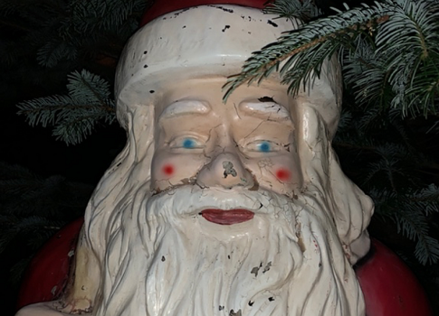 Kerstman raakt de weg kwijt in Thesinge tijdens storm op tweede kerstdag