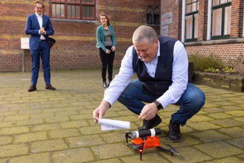 Samenwerking voor Sterk Techniekonderwijs via drone ondertekend - Oog TV