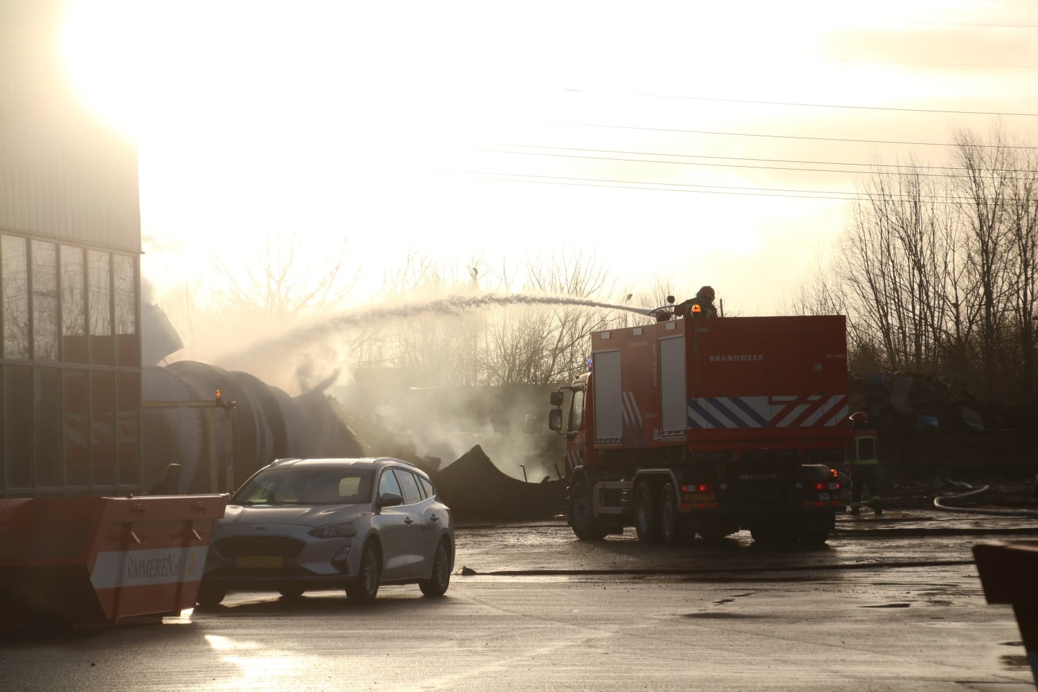 "De brand zag er erger uit dan het was, en alle lof voor de brandweer" #groningen:.