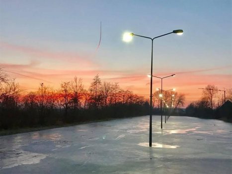 IJsbaan Aduard donderdag open: “IJs was niet al te best maar Moeder Natuur heeft geholpen”