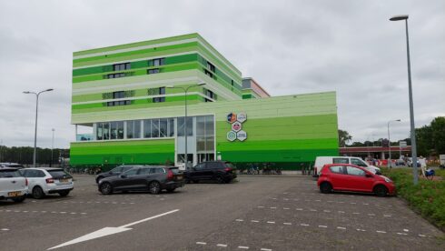 FC doet officieel aankoopverzoek TopSportZorgcentrum, politiek wil duidelijkheid en regie - Oog TV