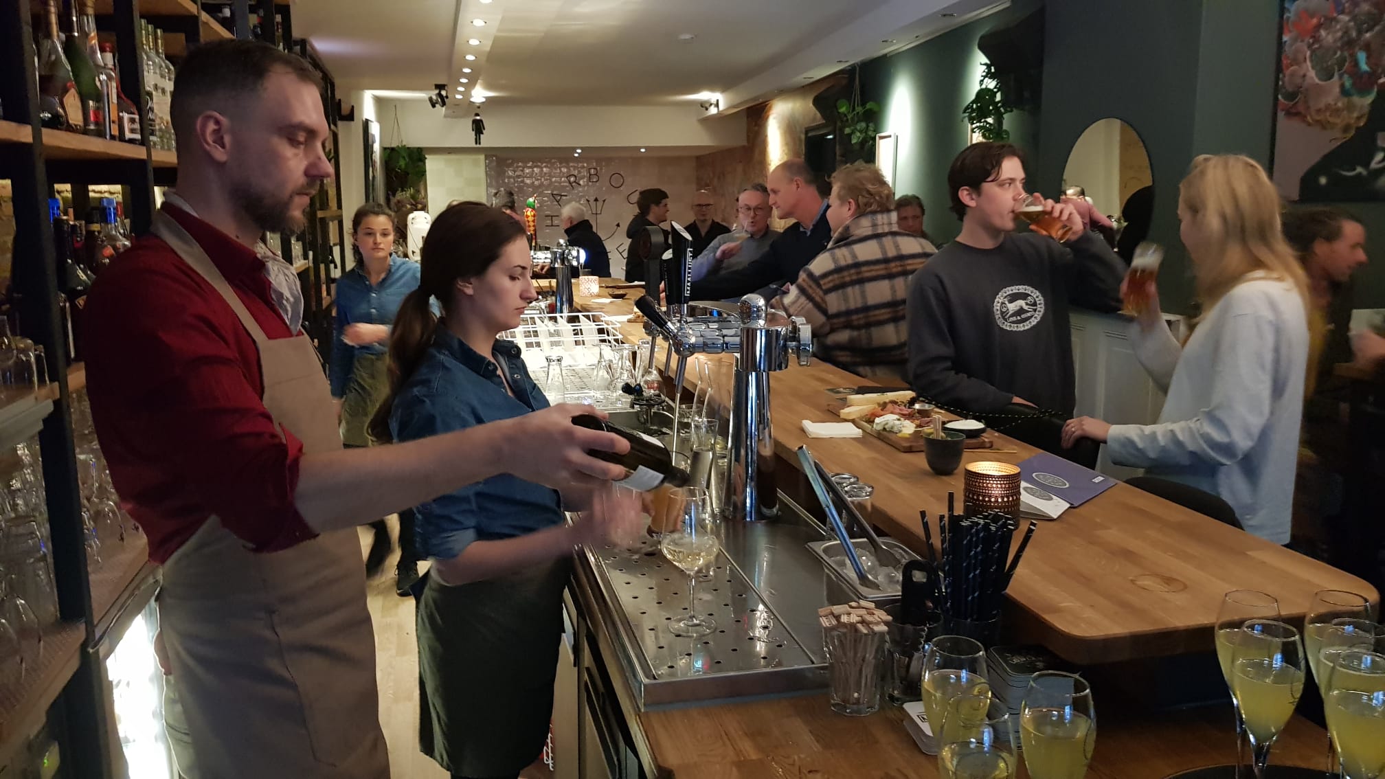 Harbour Café na twee maanden onder nieuwe vlag weer open “Dit is een