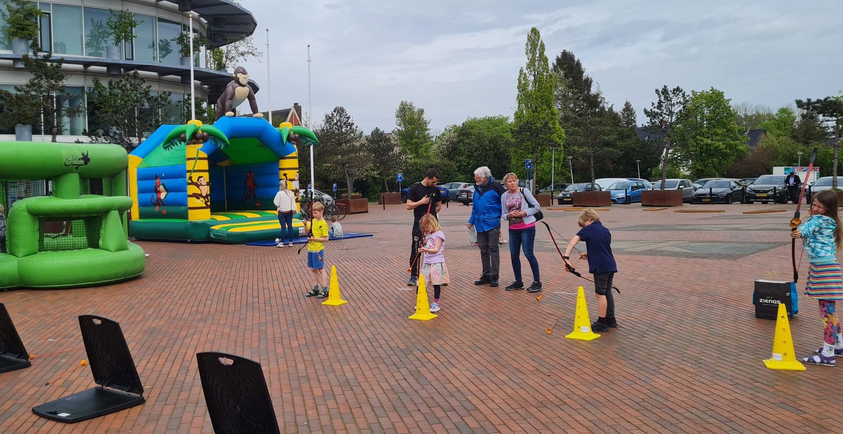 Kinderen leven zich uit met sport en spel in Haren | OOG Groningen
