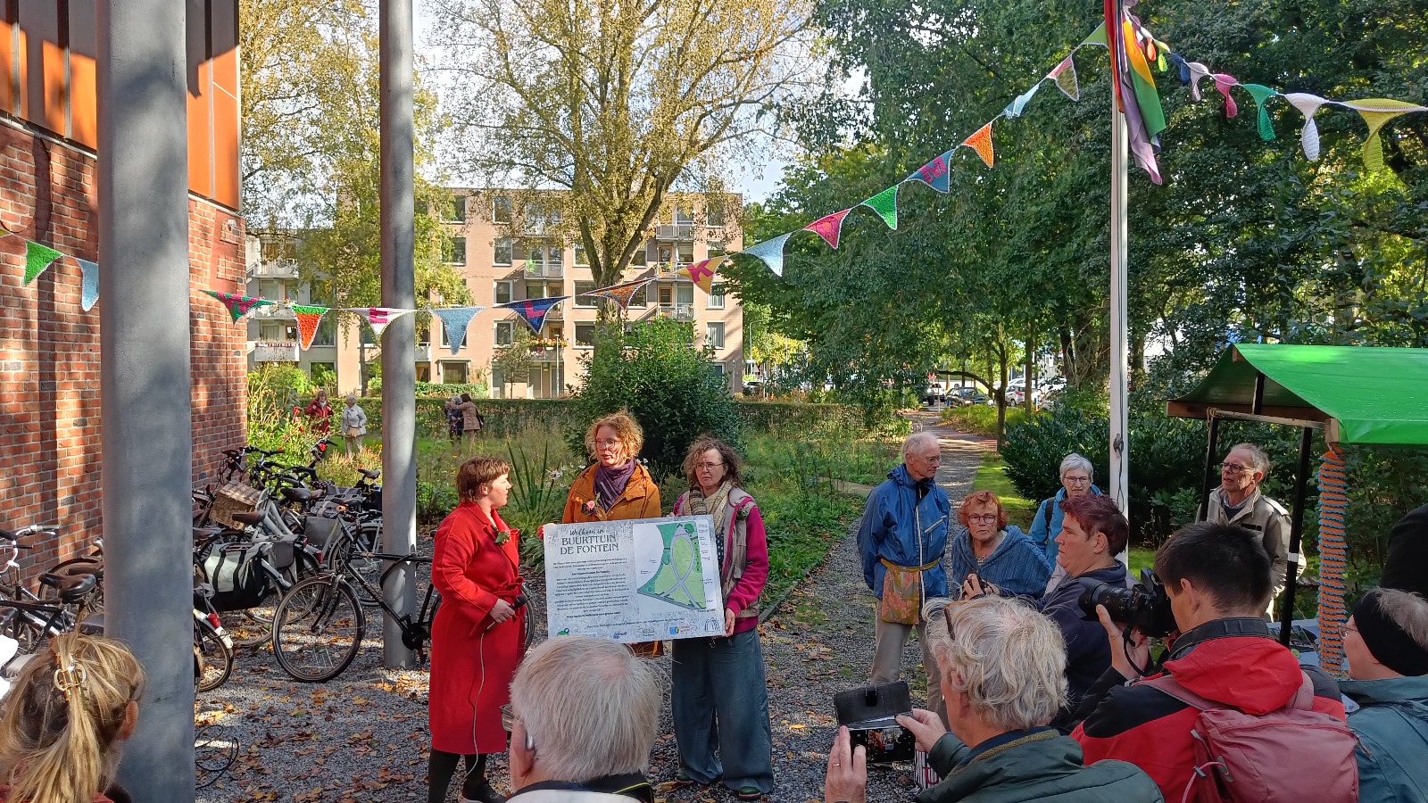 Buurttuin Selwerd groeit en bloeit en zoekt versterking: “We hebben nog veel wensen”