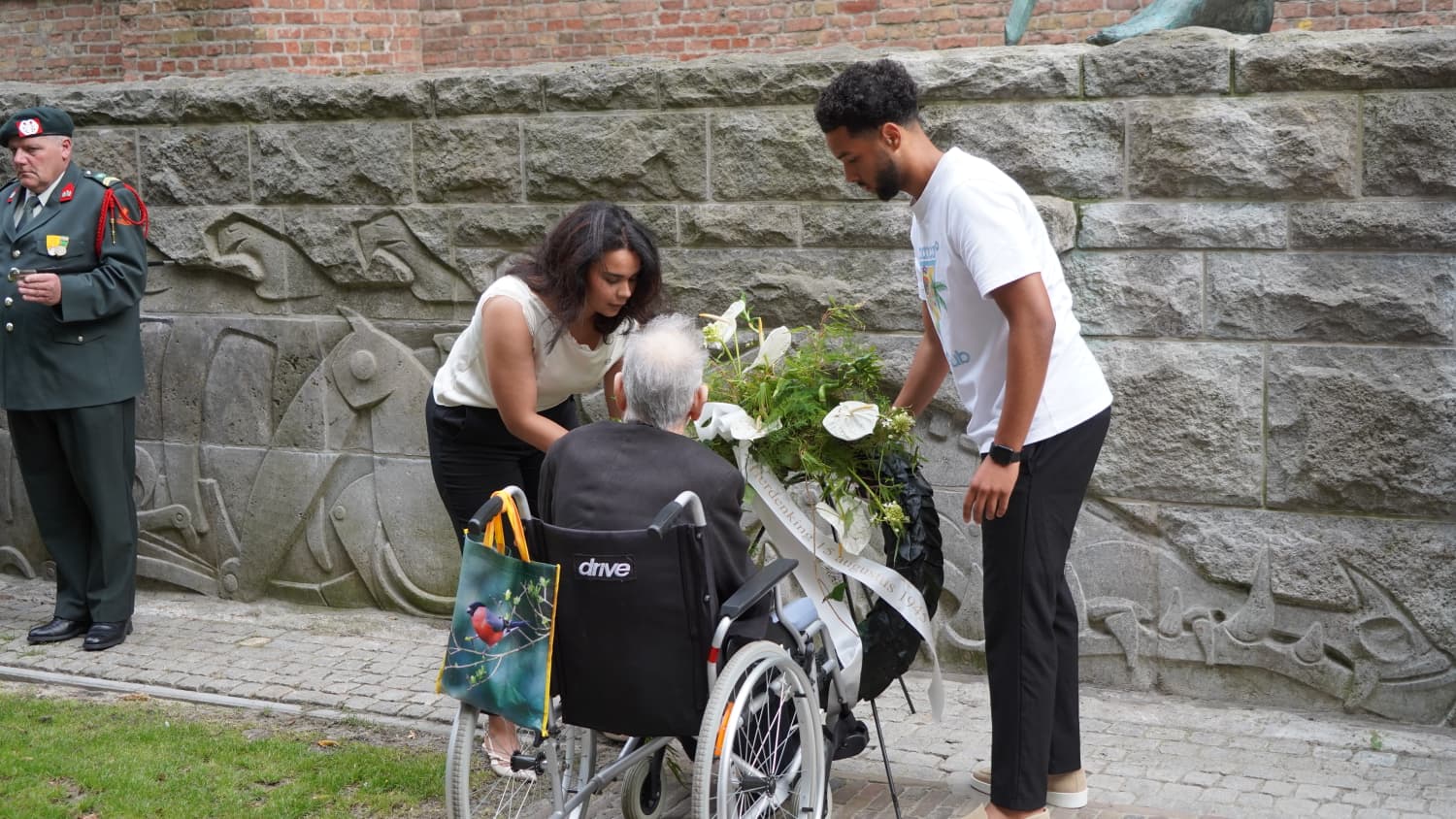 15 augustus Nederlands-Indië herdenking op Martinikerkhof