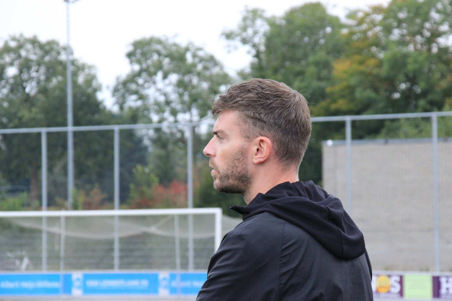 Voetbalvereniging Helpman verlengt met technische staf