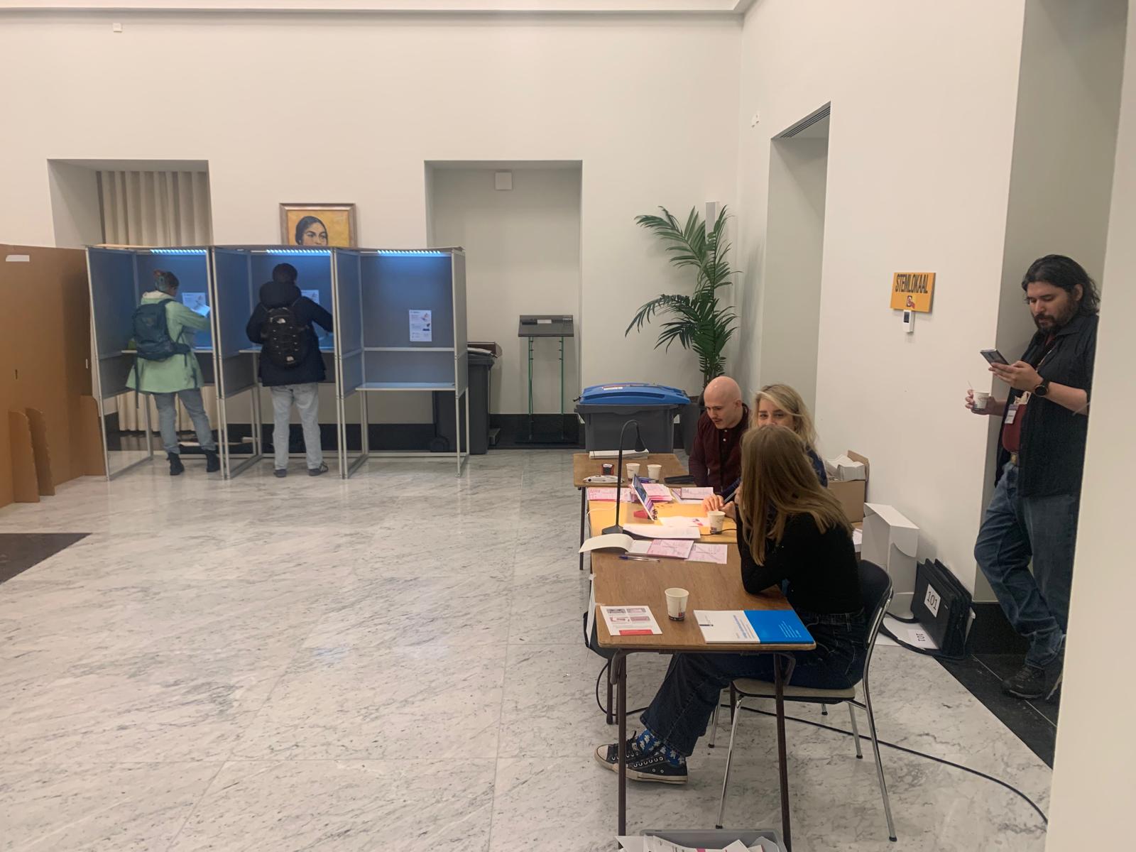 Tweede Kamerverkiezingen: al veel mensen hebben gestemd