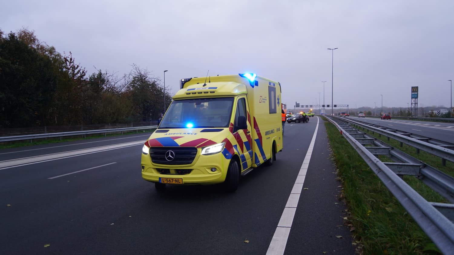 Botsing tussen drie auto’s veroorzaakt forse file op A7 en zuidelijke ringweg