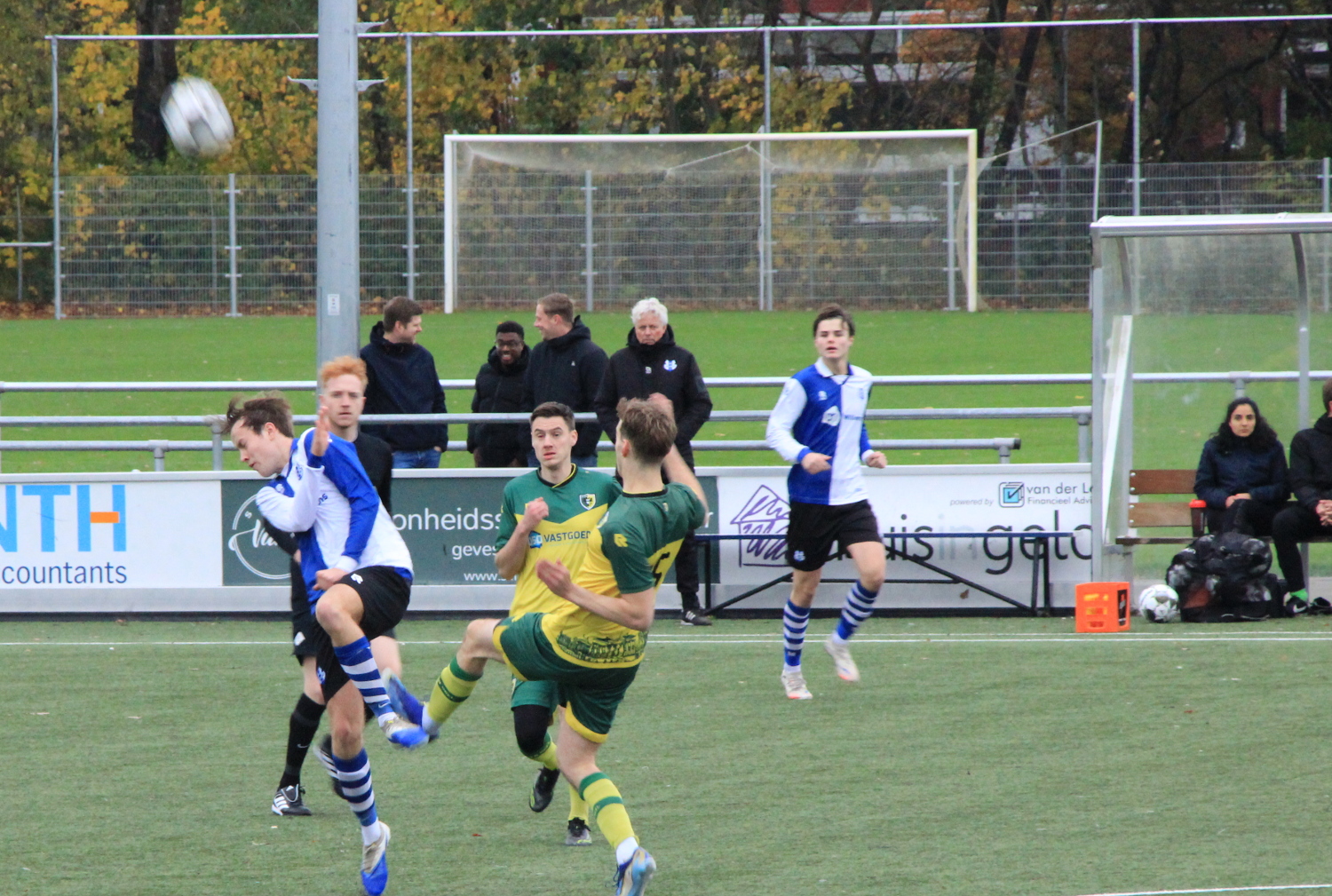 Groen Geel pakte periodetitel na ruime zege op Helpman en wil meer