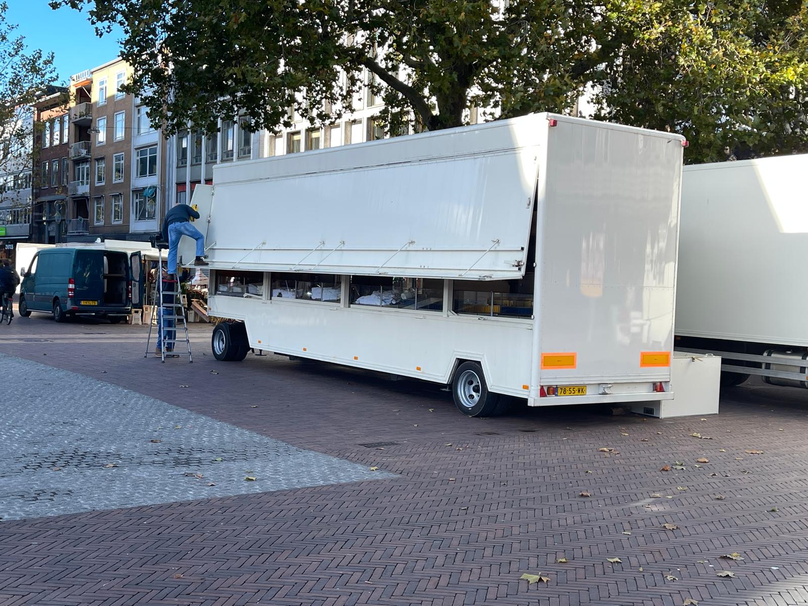 Handhaving tegen foutfietsers Grote Markt gaat door, ondanks vraagtekens van Student & Stad en VVD