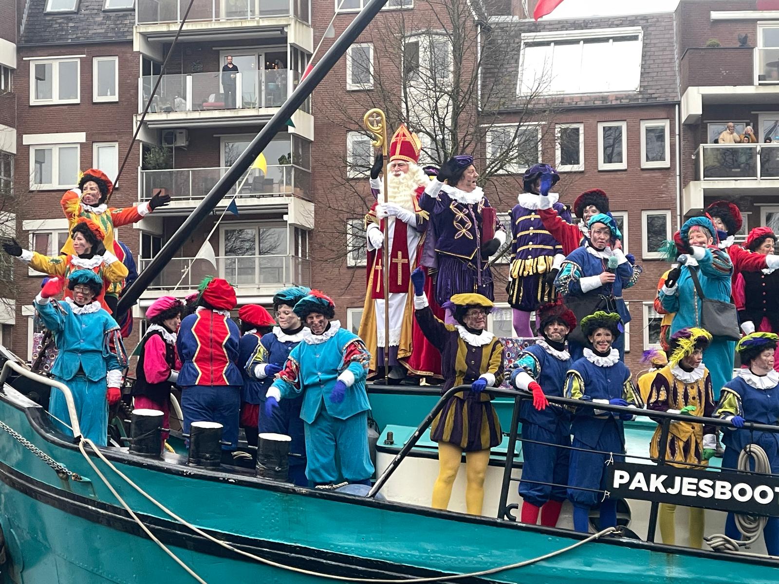 Sinterklaas arriveert zaterdag in Thesinge, Ten Boer en Haren
