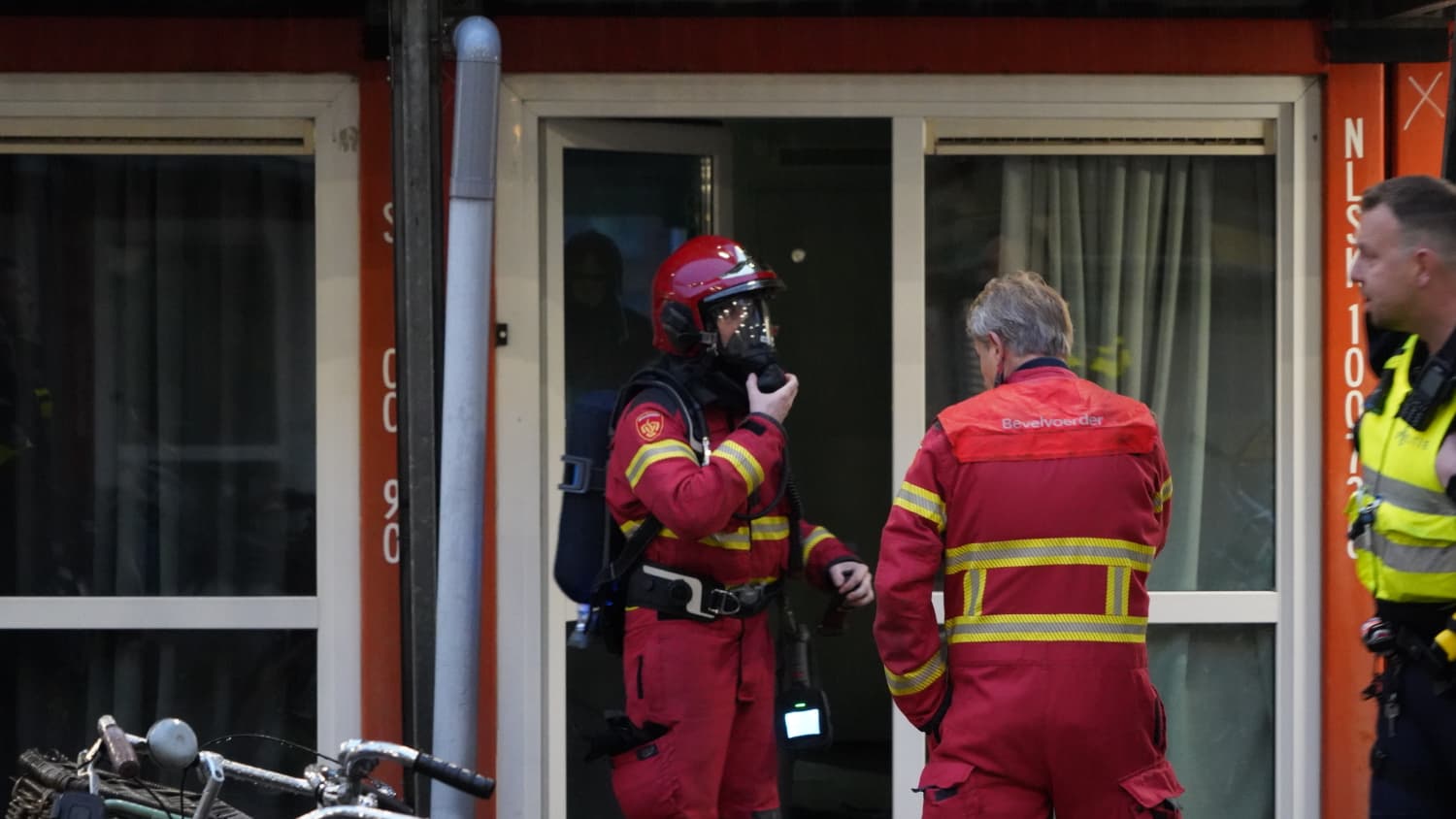 Twee woningen lopen rookschade op bij brand studentencomplex Suikerlaan