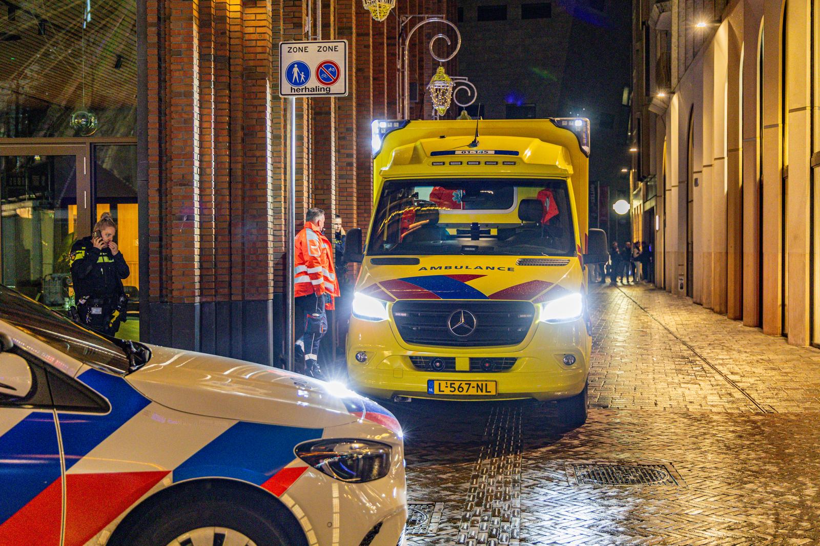 Persoon gewond bij steekpartij op Nieuwe Markt