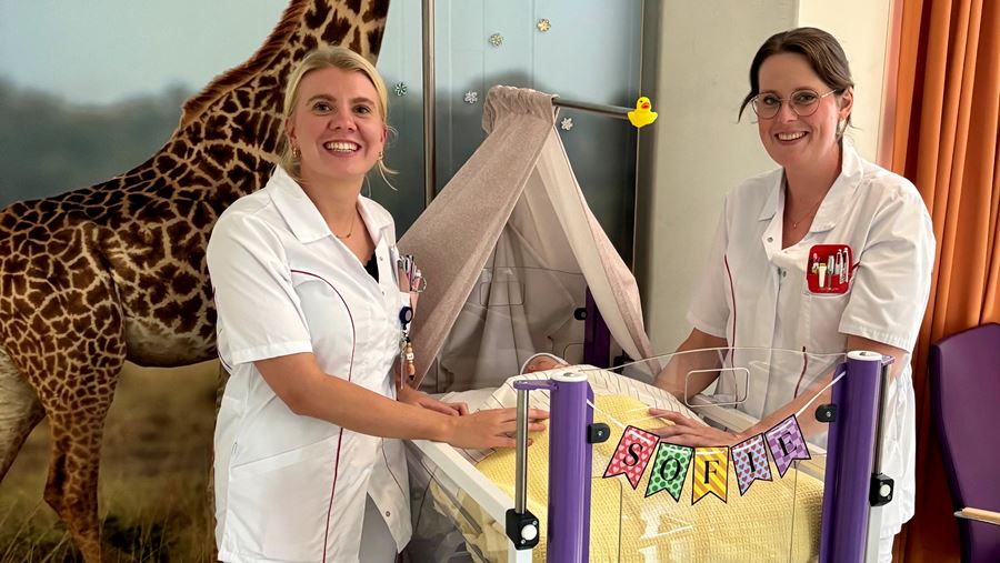 Martini Ziekenhuis heeft bedjes met warmtematrassen voor pasgeborenen