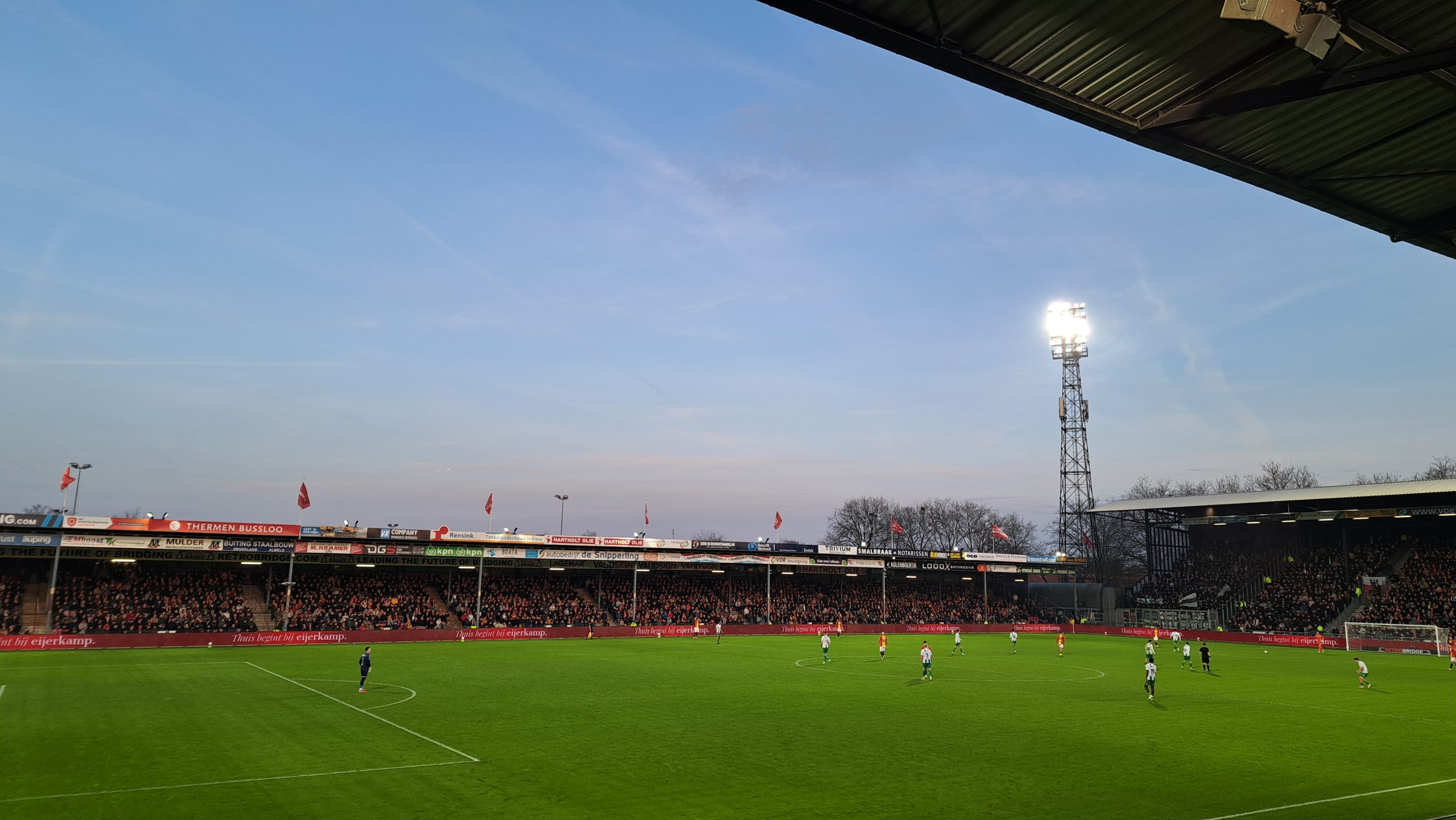FC Groningen bestraft voor vuurwerk: uitduel tegen ADO zonder supporters