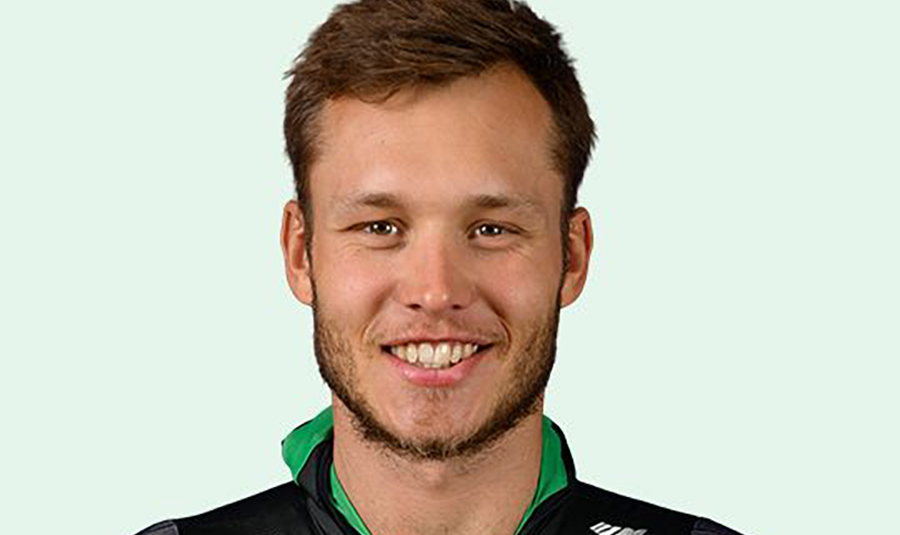 Bosker rijdt toptijd op 10 kilometer, maar mist olympisch ticket op een halve seconde