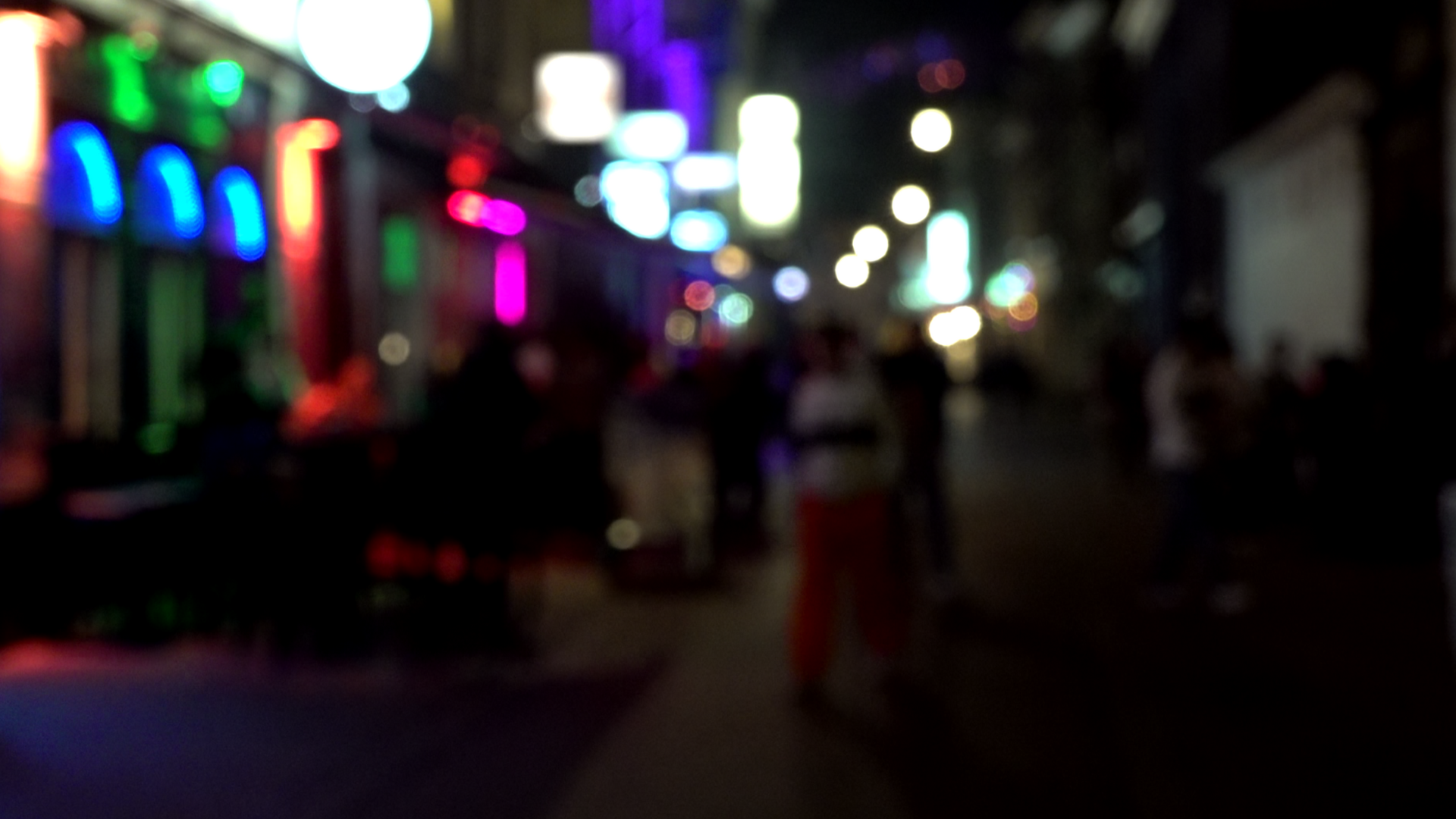 De veiligheid in het Groningse nachtleven staat onder druk – hoe ervaar jij het uitgaansleven? | OOG