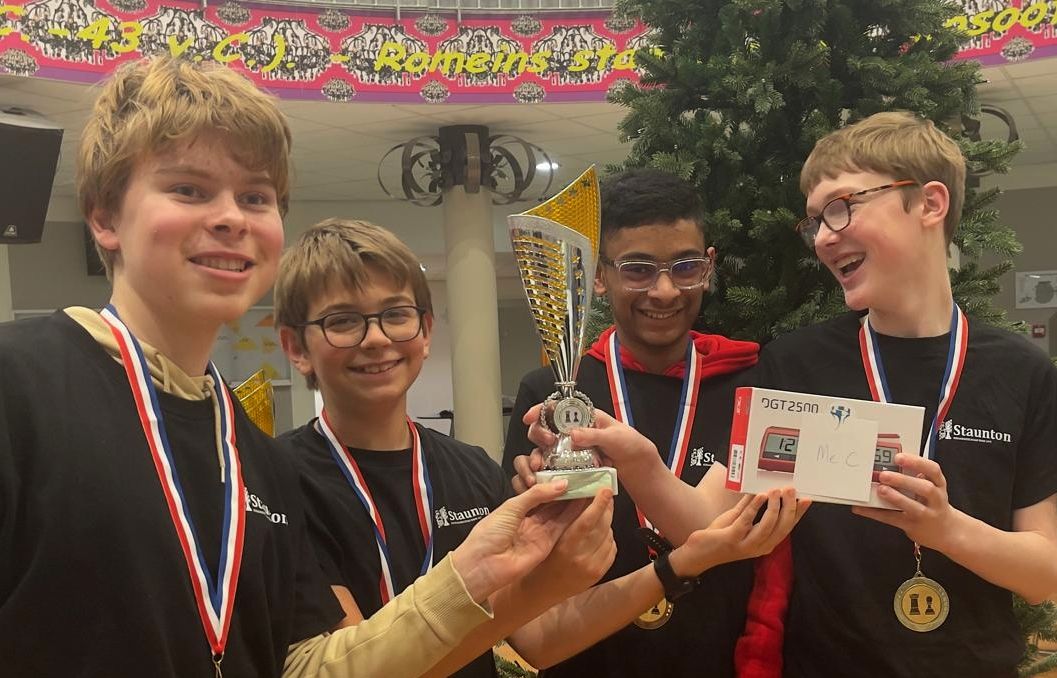 Schaakteam uit Stad wint NK met uitzonderlijk jonge selectie
