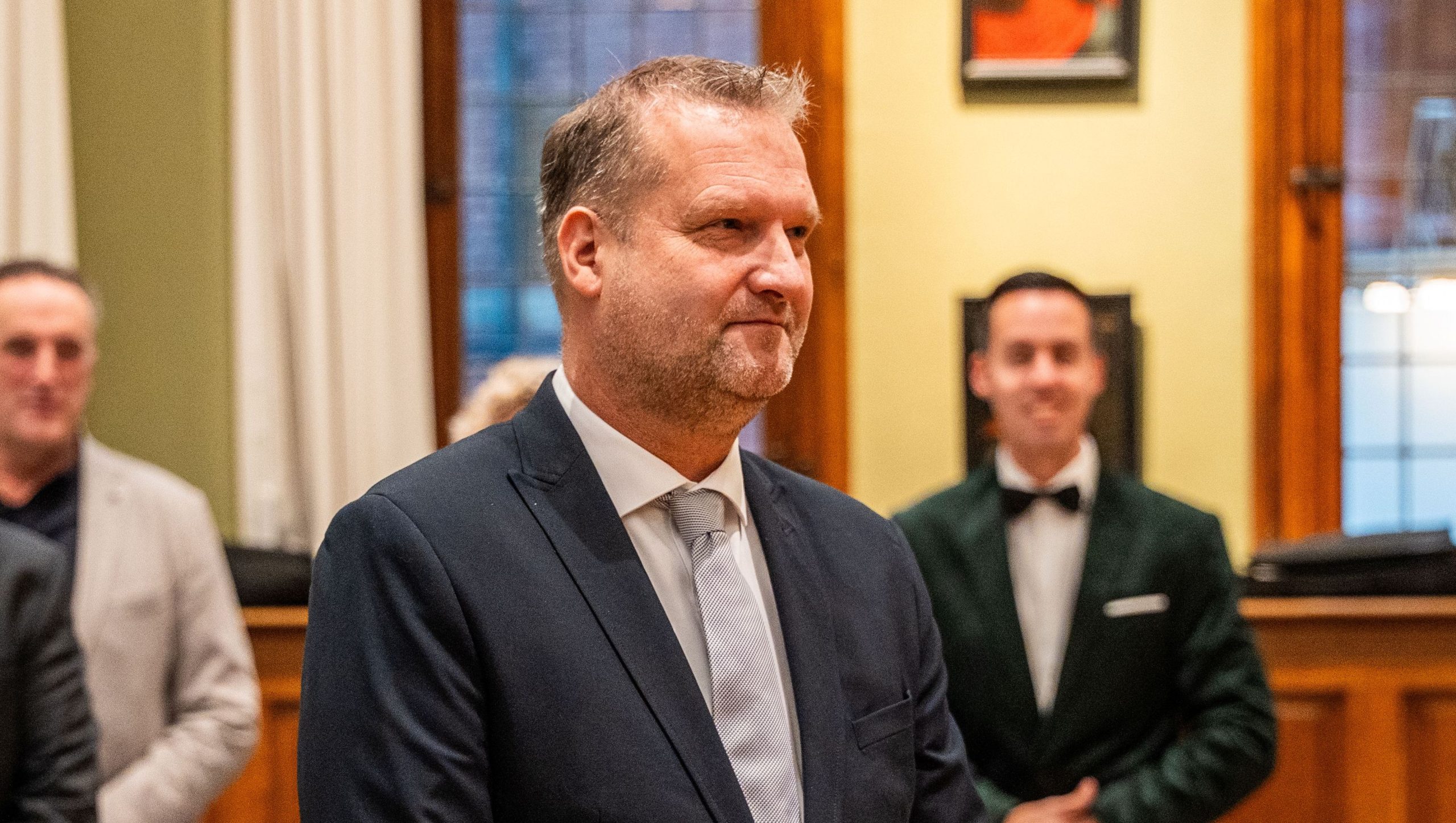 Dennis Schuldink nieuwe griffier van provincie Groningen