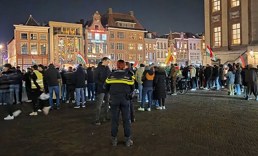 Koerdische demonstratie tegen Syrisch regime op Grote Markt