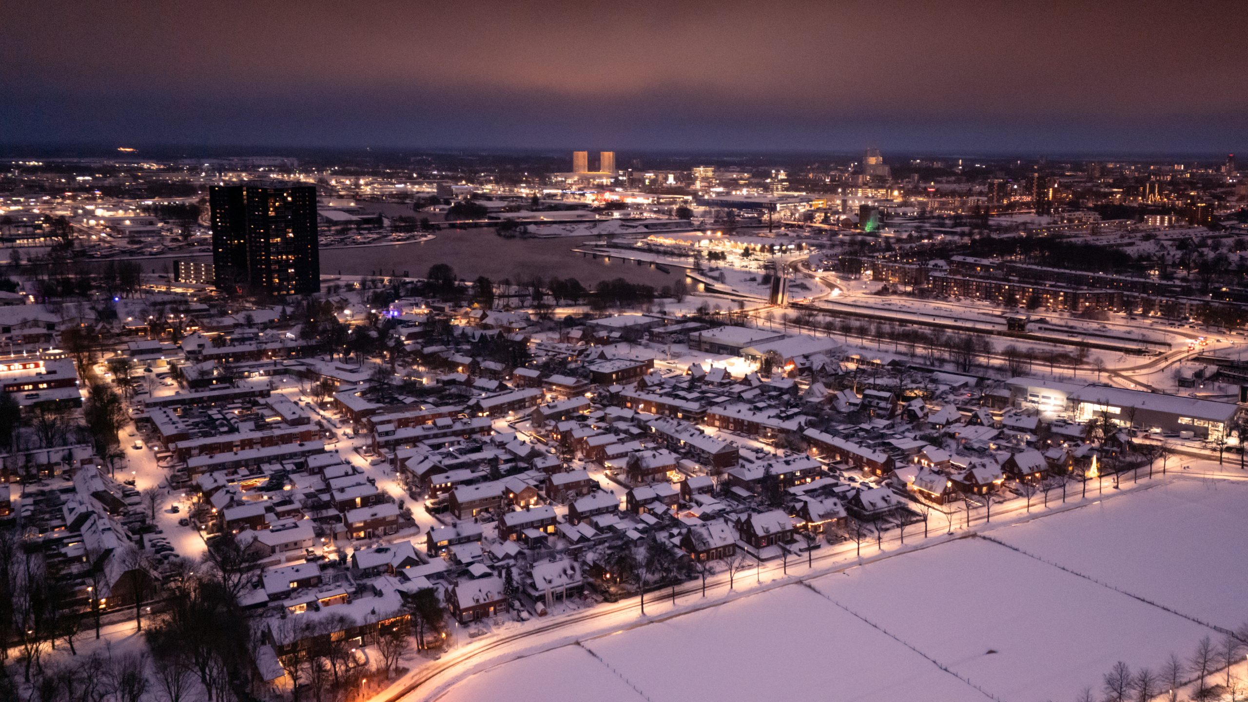 Weerswaarschuwing terug naar ‘code geel’, vrijdag mogelijk 15 centimeter sneeuw (update)