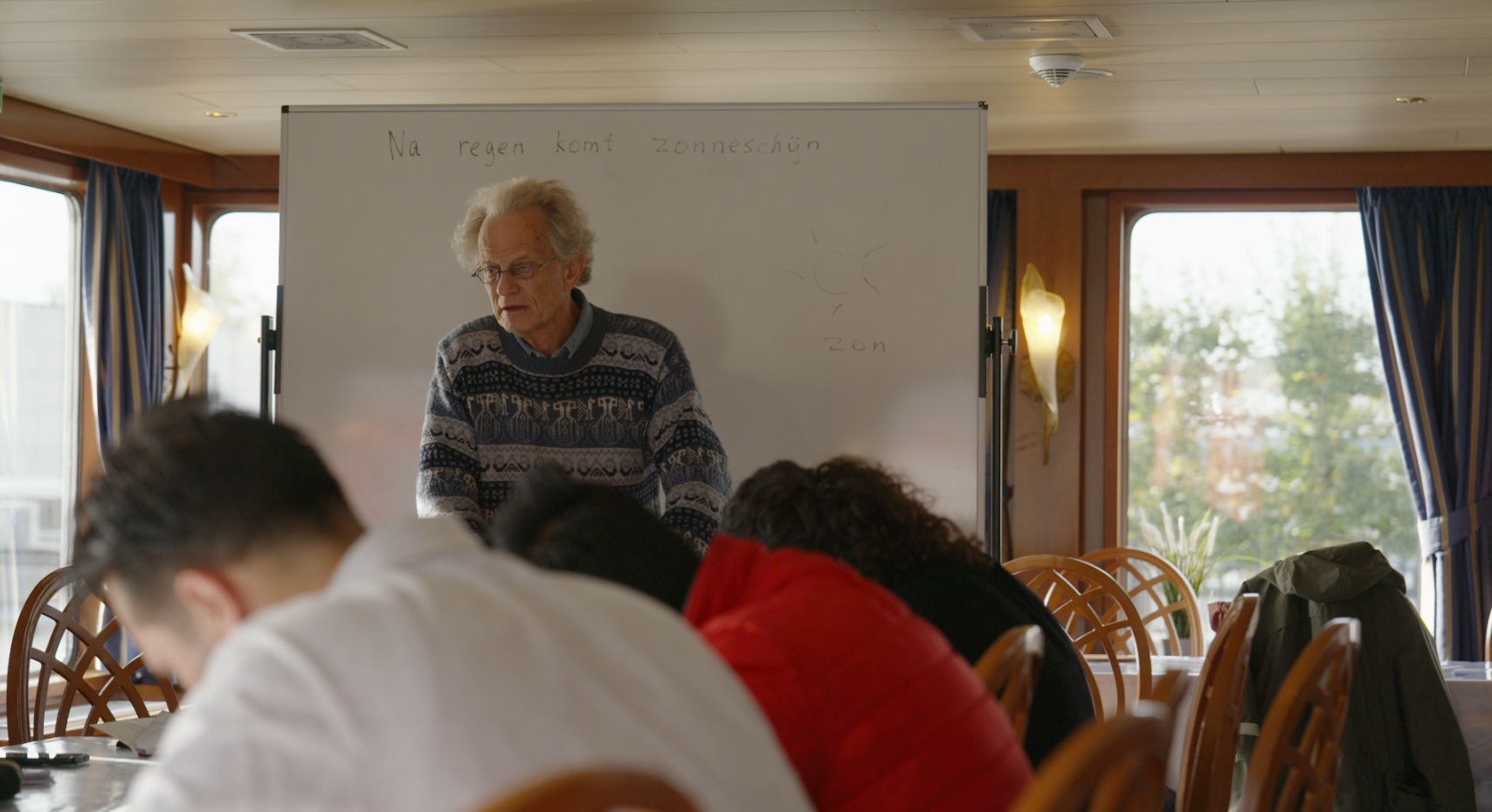 Vrijwilligerswerk als eerste stap in de inburgering: ‘Hier voel ik niet meer dat ik een vluchteling 