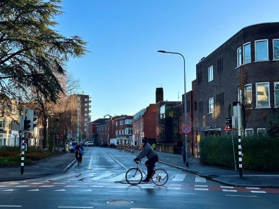 Rijbaan Dirk Huizingastraat vier weken dicht
