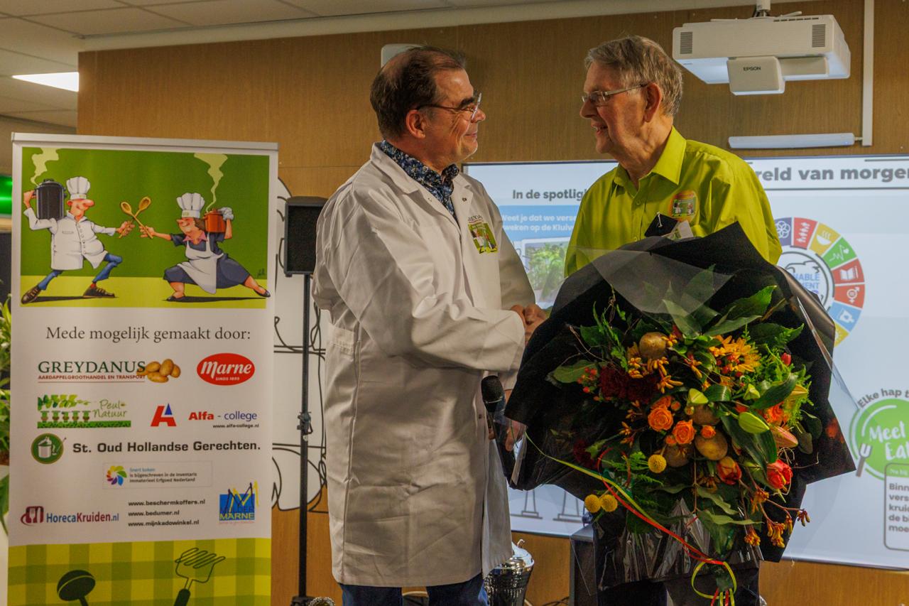 Oprichter Henk van der Velde stopt na 31 edities met WK Snertkoken: “Ik ga het heel erg missen”