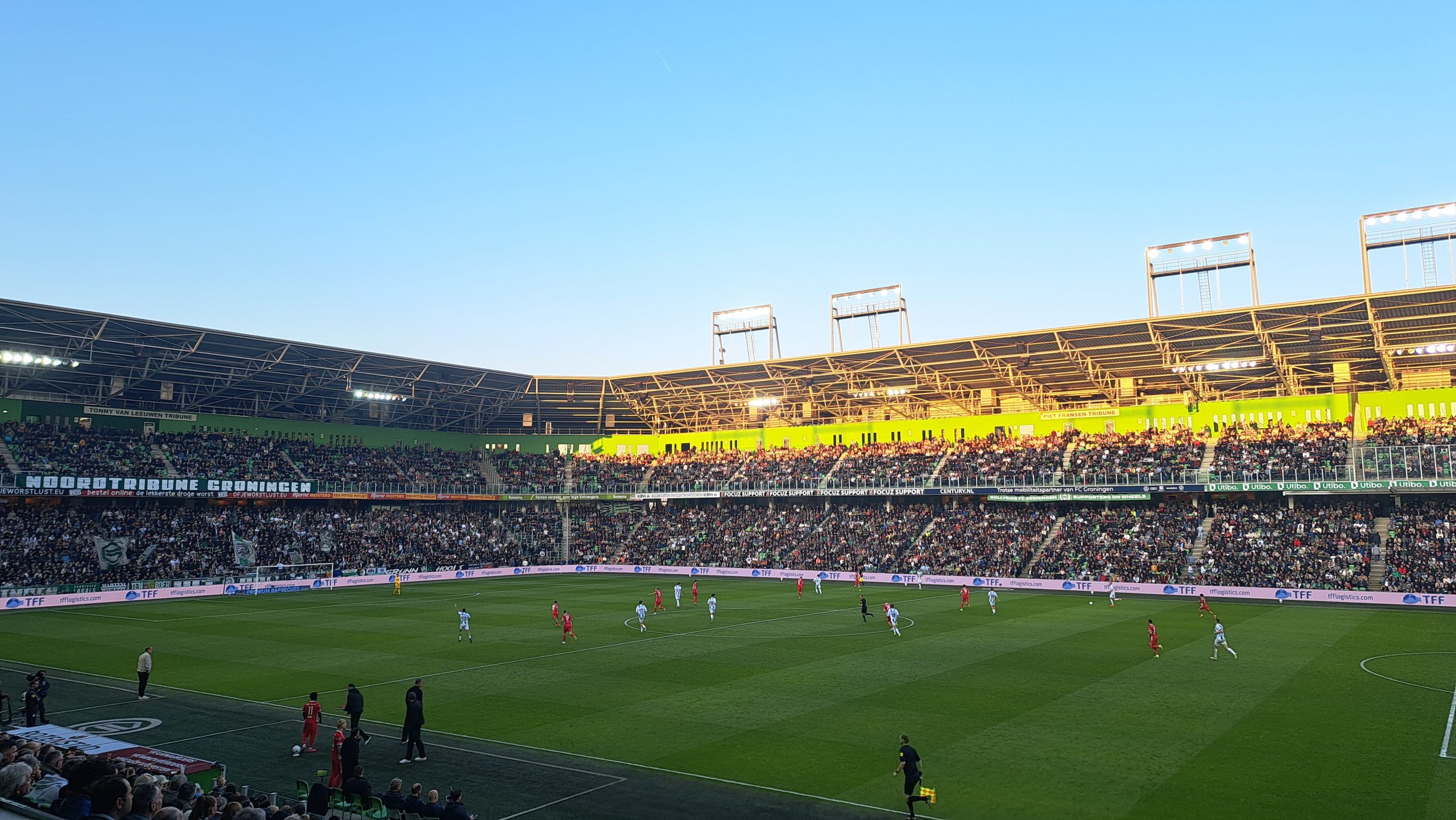 FC Groningen wint met overtuigende cijfers van AZ