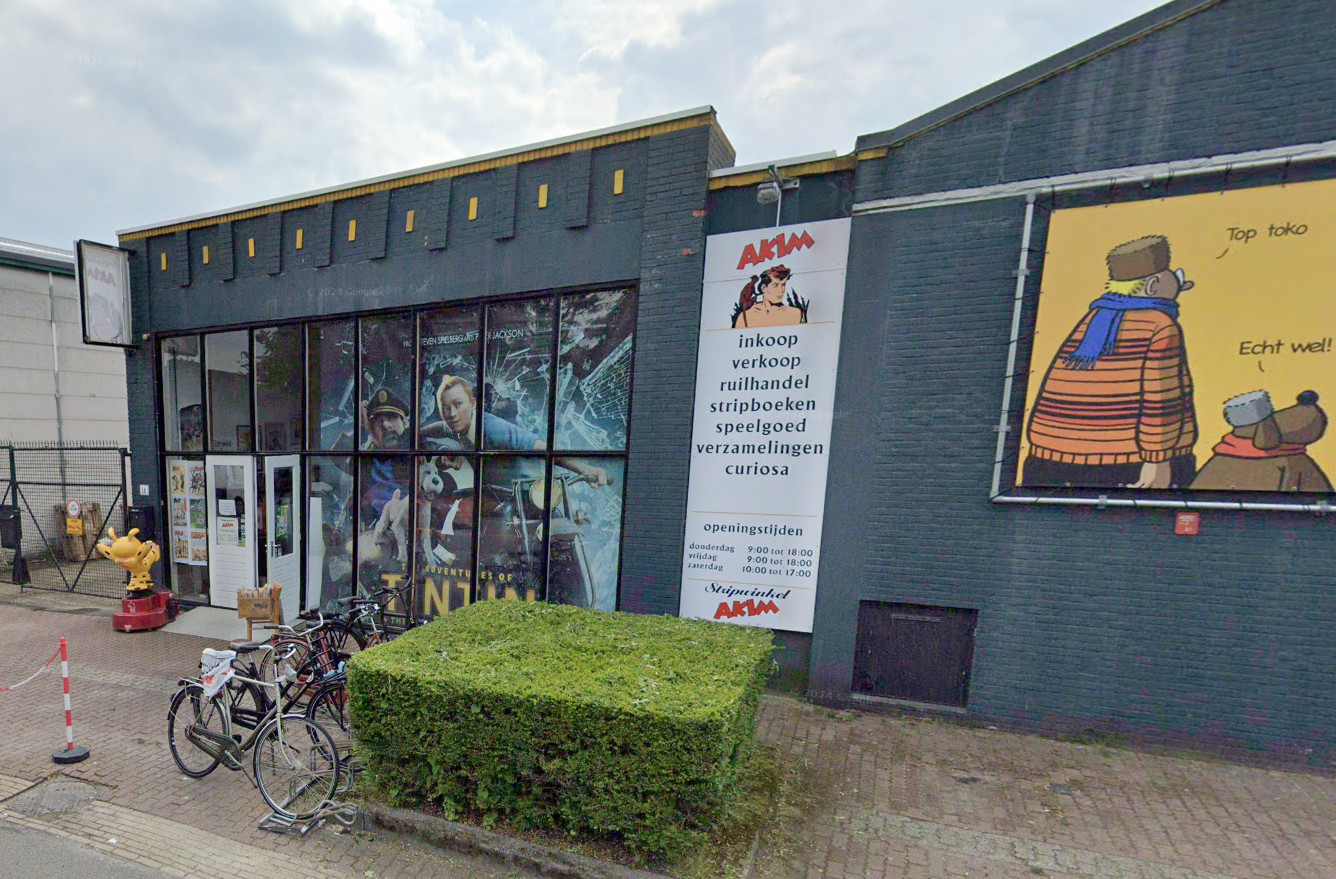 Manga reeksen en bijzondere trading cards gestolen bij stripwinkel Akim