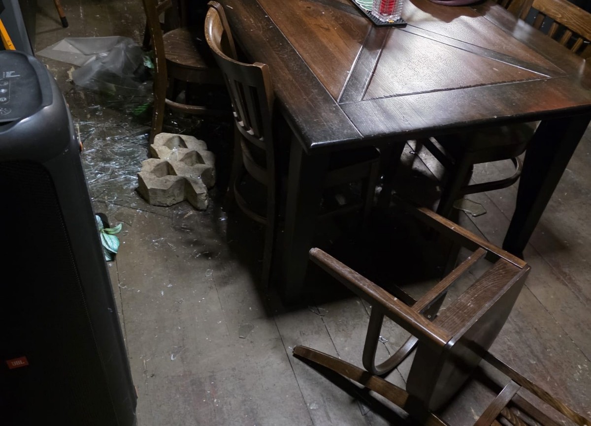 Inbraakpoging bij café Amicitia verijdeld: “Ik ben hard gaan schreeuwen”