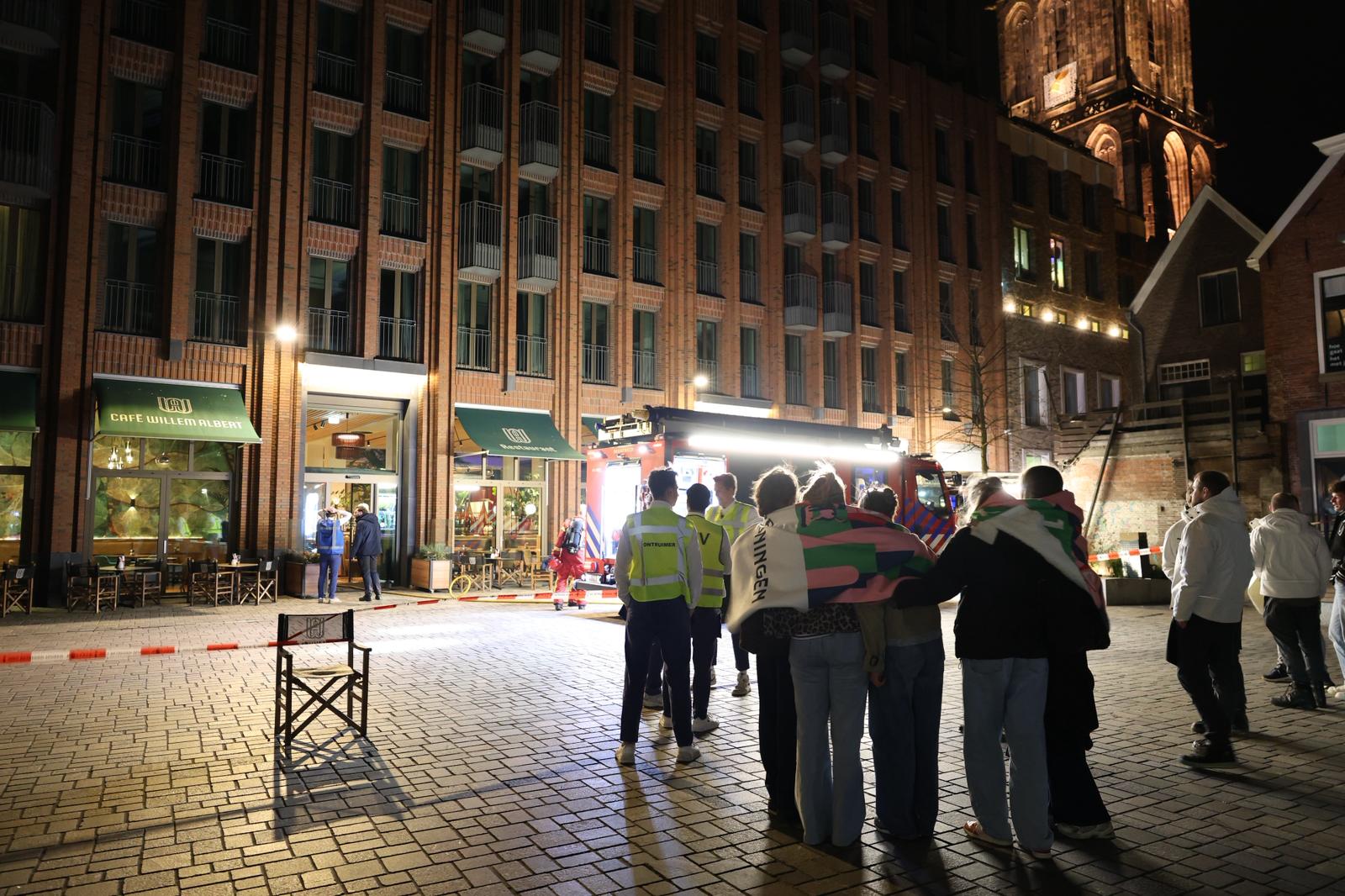 Hotel Grote Markt tijdelijk ontruimd na brand in kelder