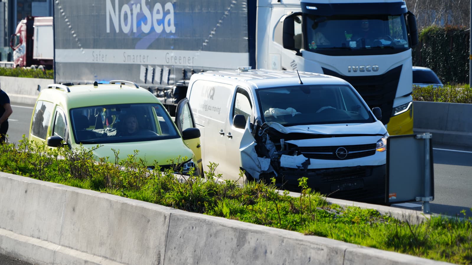 Forse botsing op Ring-Zuid bij Julianaplein
