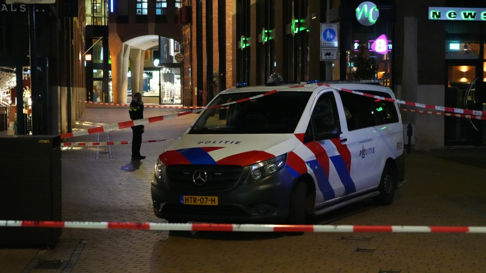 Persoon ernstig gewond bij steekpartij in binnenstad, dader voortvluchtig